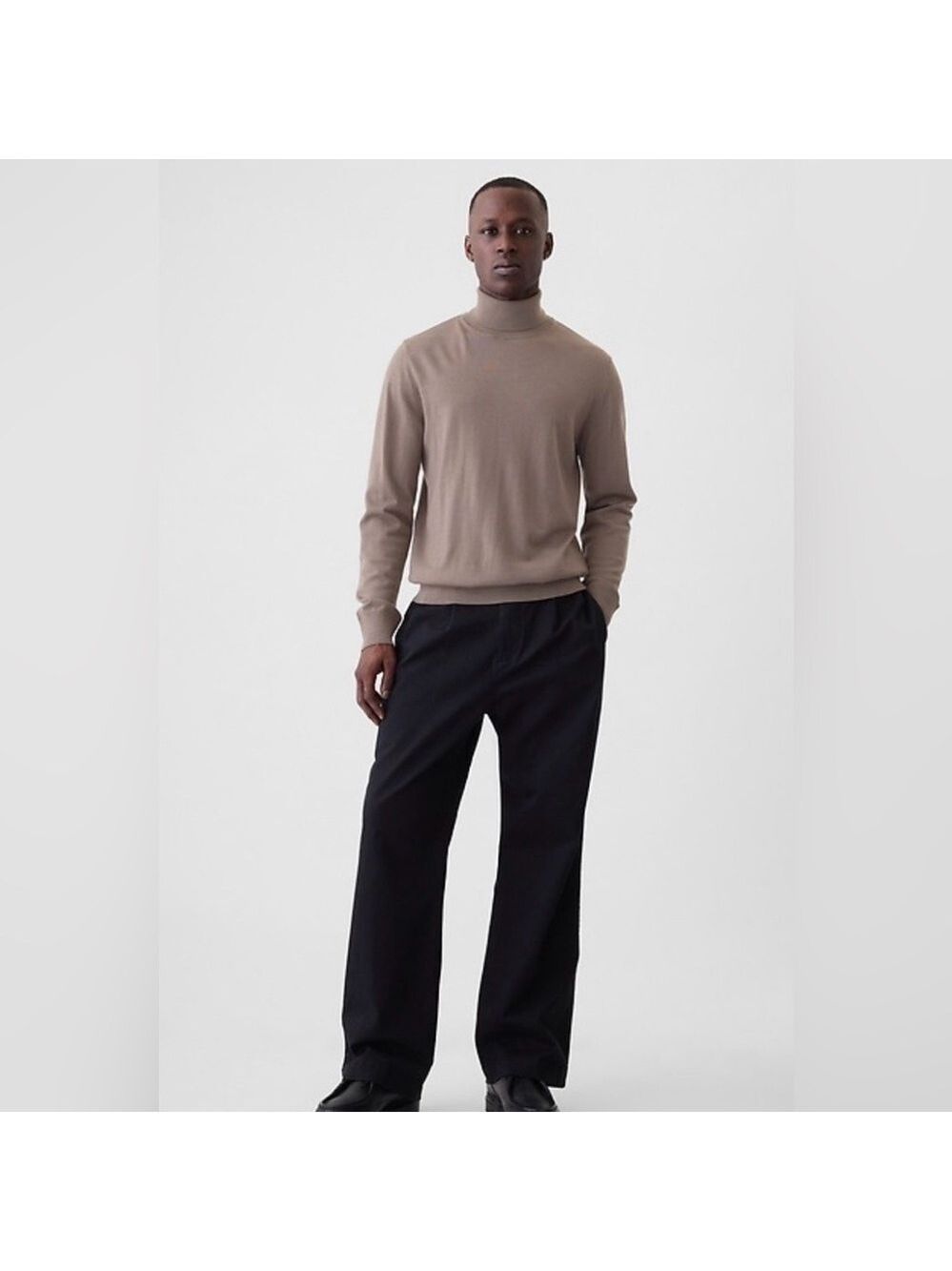 Gap Merino Wool Turtleneck Lightweight Sweater NWT M Career Business Casual